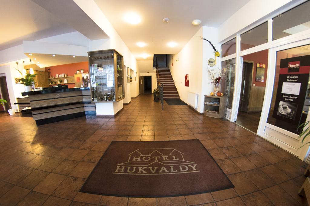Příbor Wellness Hotel Hukvaldy Polopenze A Wellness V Cene מראה חיצוני תמונה